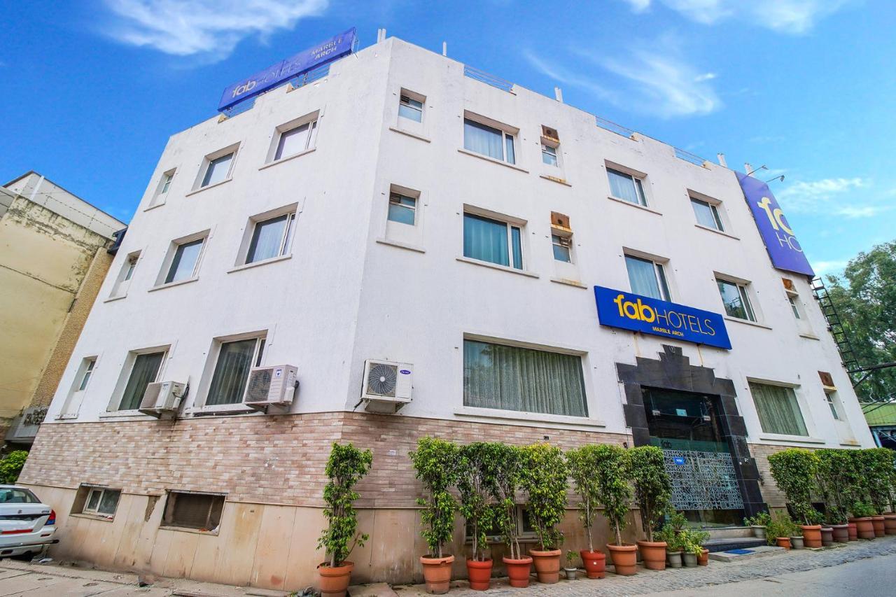 Fabhotel Marble Arch - Nr Karol Bagh Market 德里 外观 照片